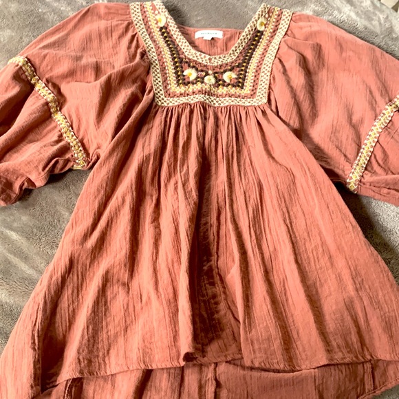 Gorgeous bohemian top! - Picture 4 of 5